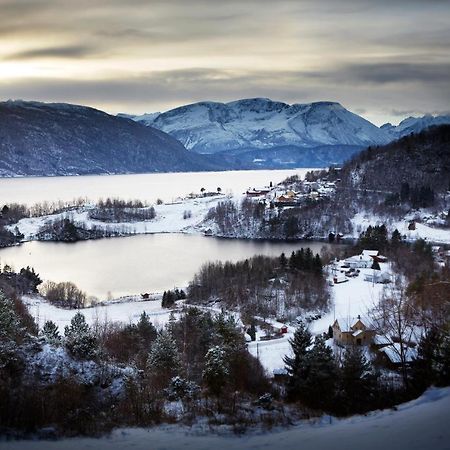 Storfjord Hotel Skodje Екстериор снимка