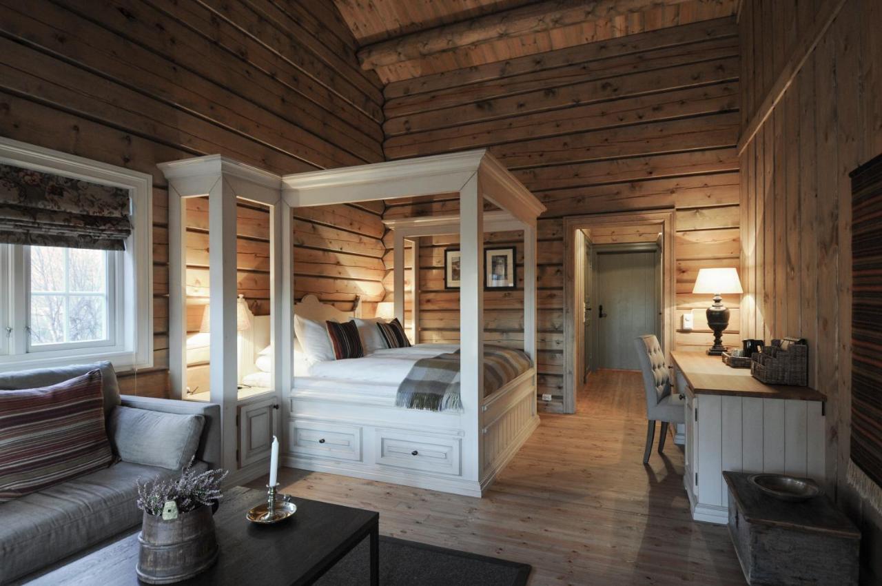 Storfjord Hotel Skodje Екстериор снимка