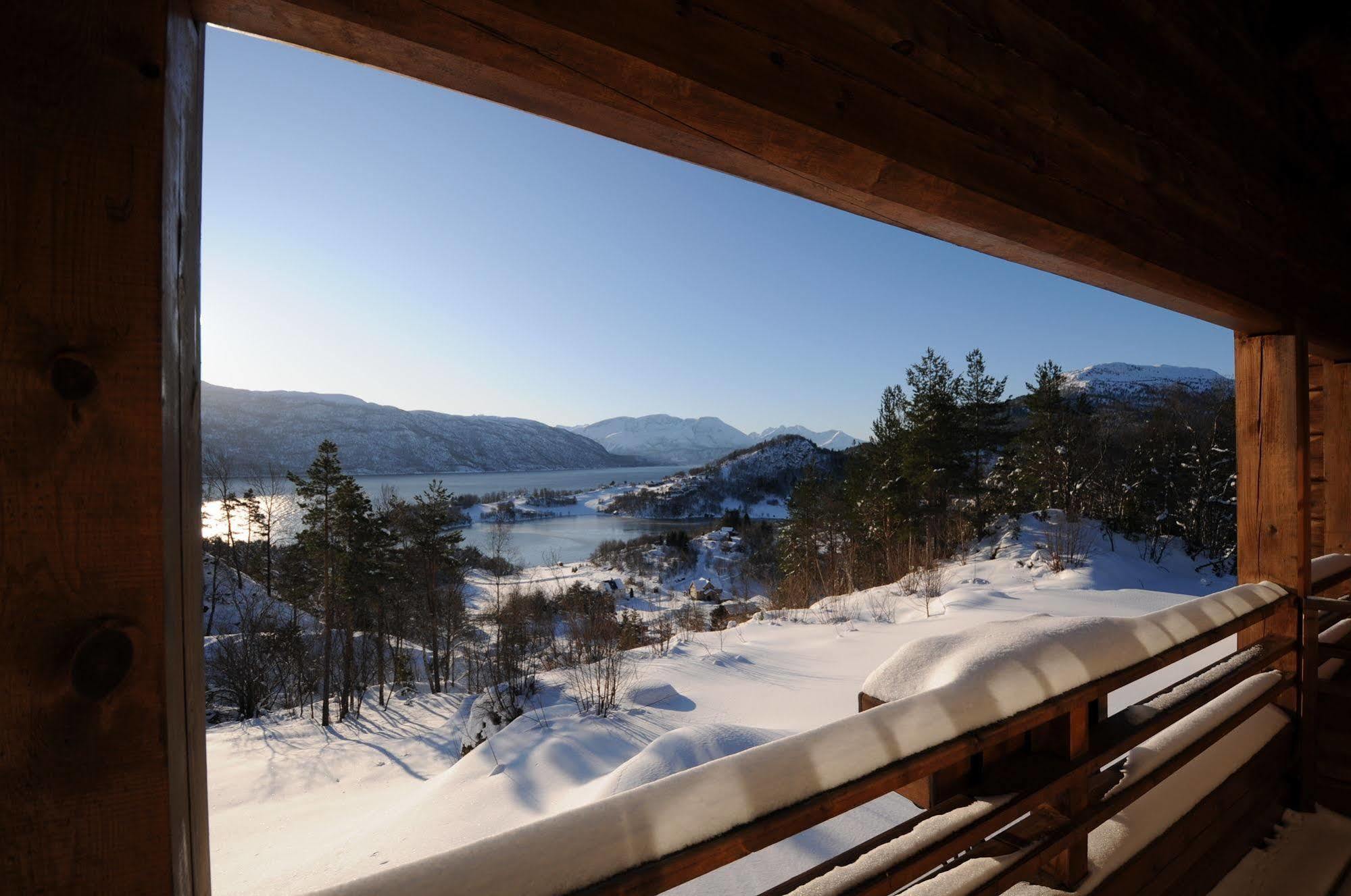 Storfjord Hotel Skodje Екстериор снимка